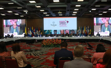 Países de la región acuerdan en Bogotá medidas laborales para migrantes