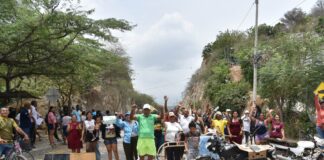 Comunidad de Los Fundadores y 8 de Diciembre se ´mamaron´ de la Essmar