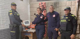 Bomberos agradecen a la Policía por recuperar equipo médico hurtado en Pescaíto