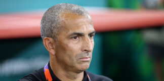 Túnez despidió a su técnico