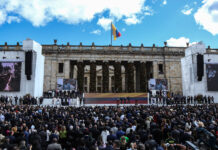 La posesión presidencial en una guarnición, la primer puja del Congreso