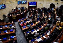 El Centro Democrático no quiere a Deluque como presidente del Senado