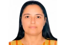 Murió mujer en accidente de camioneta