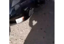 Novios se estrellaron en moto y por poco se matan