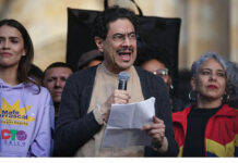 Iván Cepeda pide explicaciones a la Fiscalía por presunta investigación por narcotráfico contra él y Petro