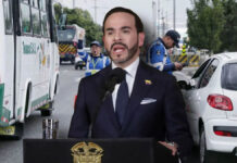 De La Espriella propone reducir 50 % las multas de tránsito y cambiar las fotomultas