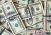Dólar en Colombia toca mínimo desde 2018 y expertos advierten no endeudarse