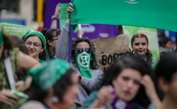 Causa justa pide al estado eliminar barreras para acceder al aborto