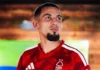 ‘Jugoso’ salario de Daniel Muñoz en Inglaterra