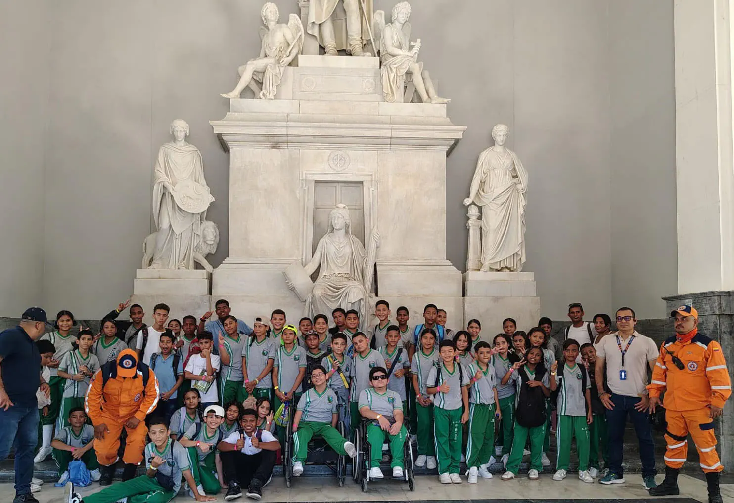 I.E.D. Edgardo Vives Campo fortalece modelo educativo mediante turismo regenerativo