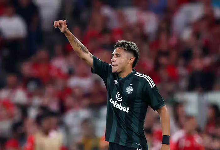 Camilo Durán wins Celtic praise after scoring against Benfica